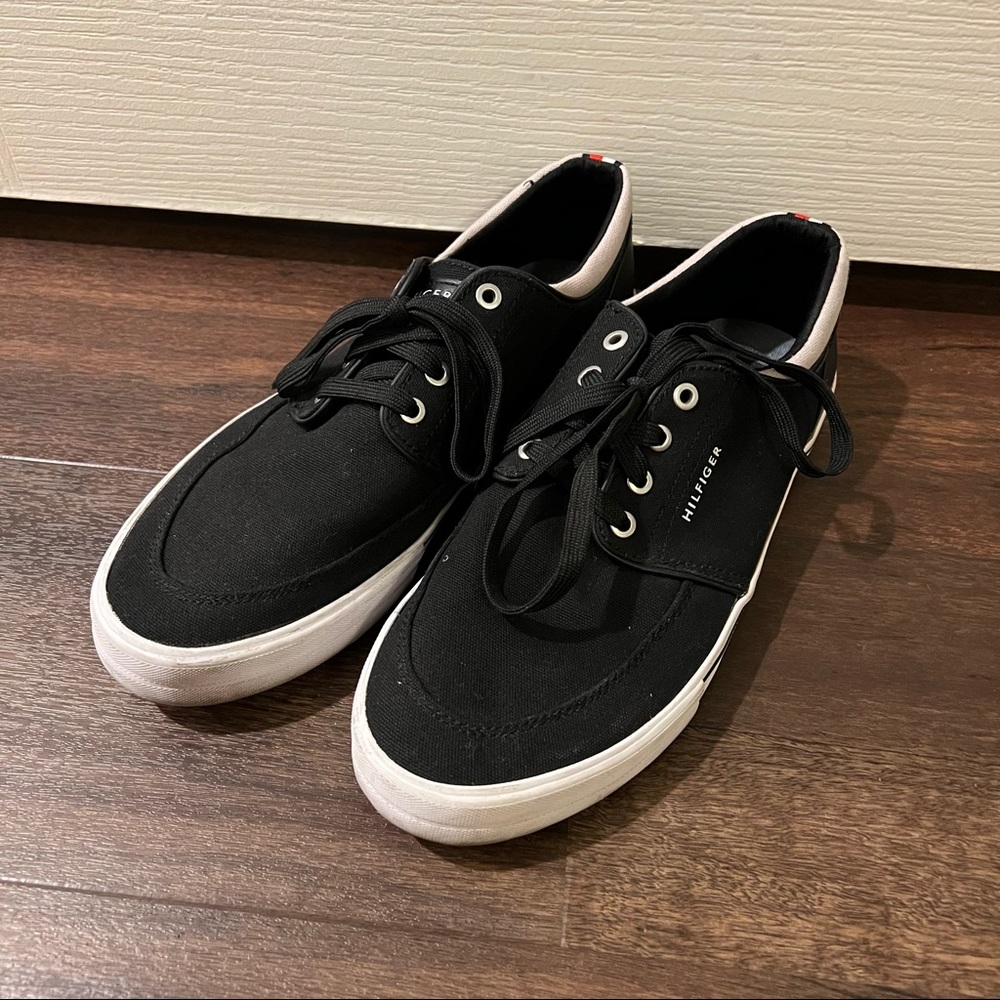 Tommy Hilfiger men’s shoes
